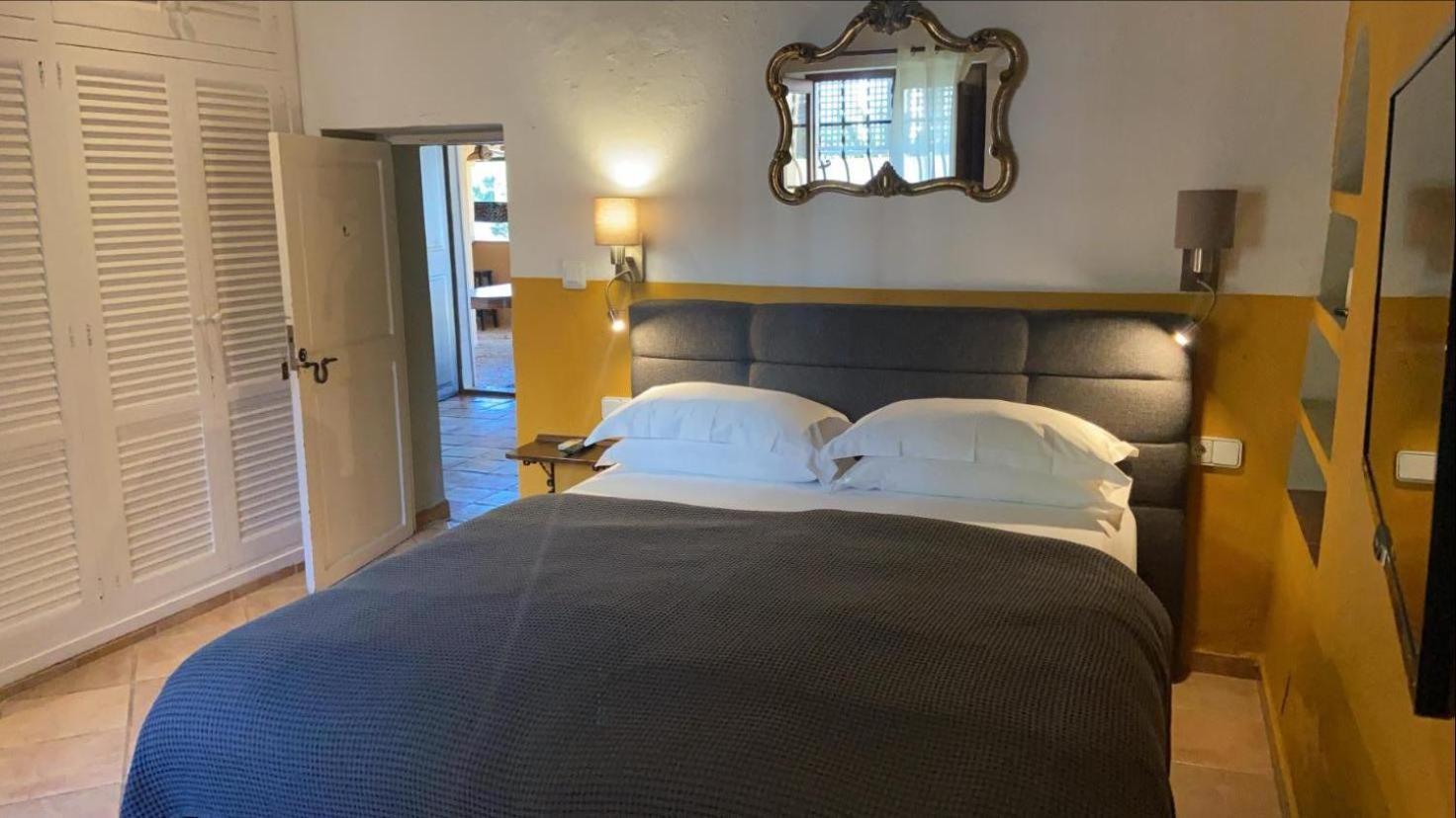 Finca Can Toni Sant Jordi de ses Salines Екстер'єр фото